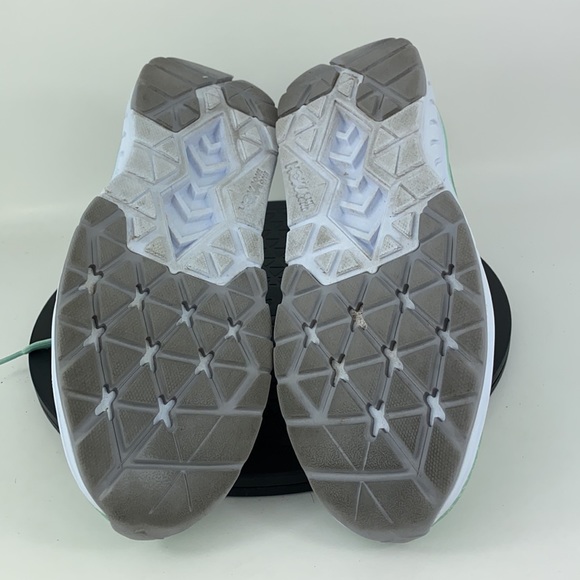 Hoka One One Cavu 2 Green Athletic Running Shoes 1099724 LSBL Women's Size 9.5 - Picture 10 of 13